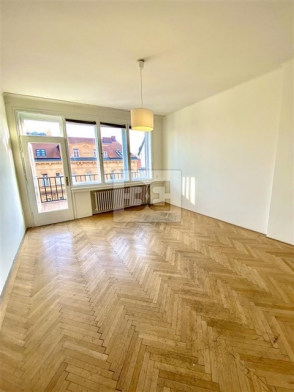Квартира 2+1, 57 м² в Праге 1