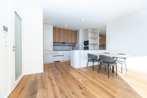 Prodej bytu, 2+kk, 58 m²