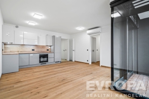 Prodej bytu, 3+kk, 79 m²