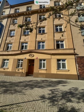 Prodej bytu, 3+1, 61 m²