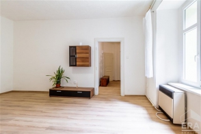 Квартира 1+kk, 33 м² в Праге 8 миниатюра